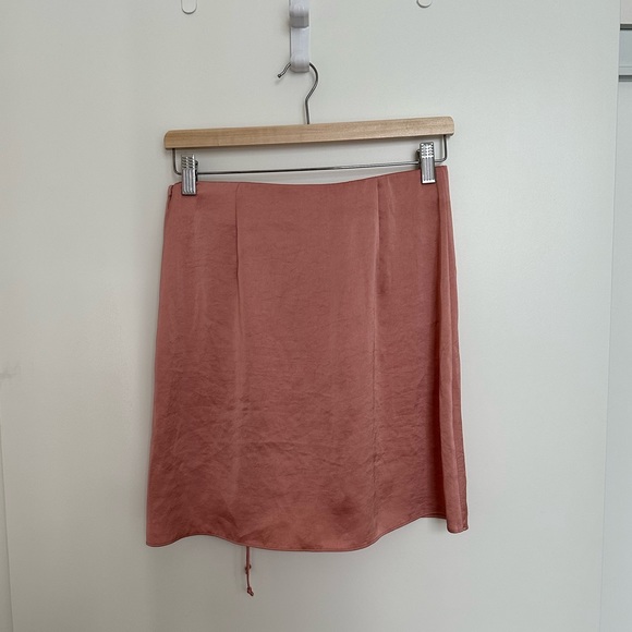 Wilfred Allusion Mini Skirt in Heirloom Pink | 8 - Picture 5 of 5